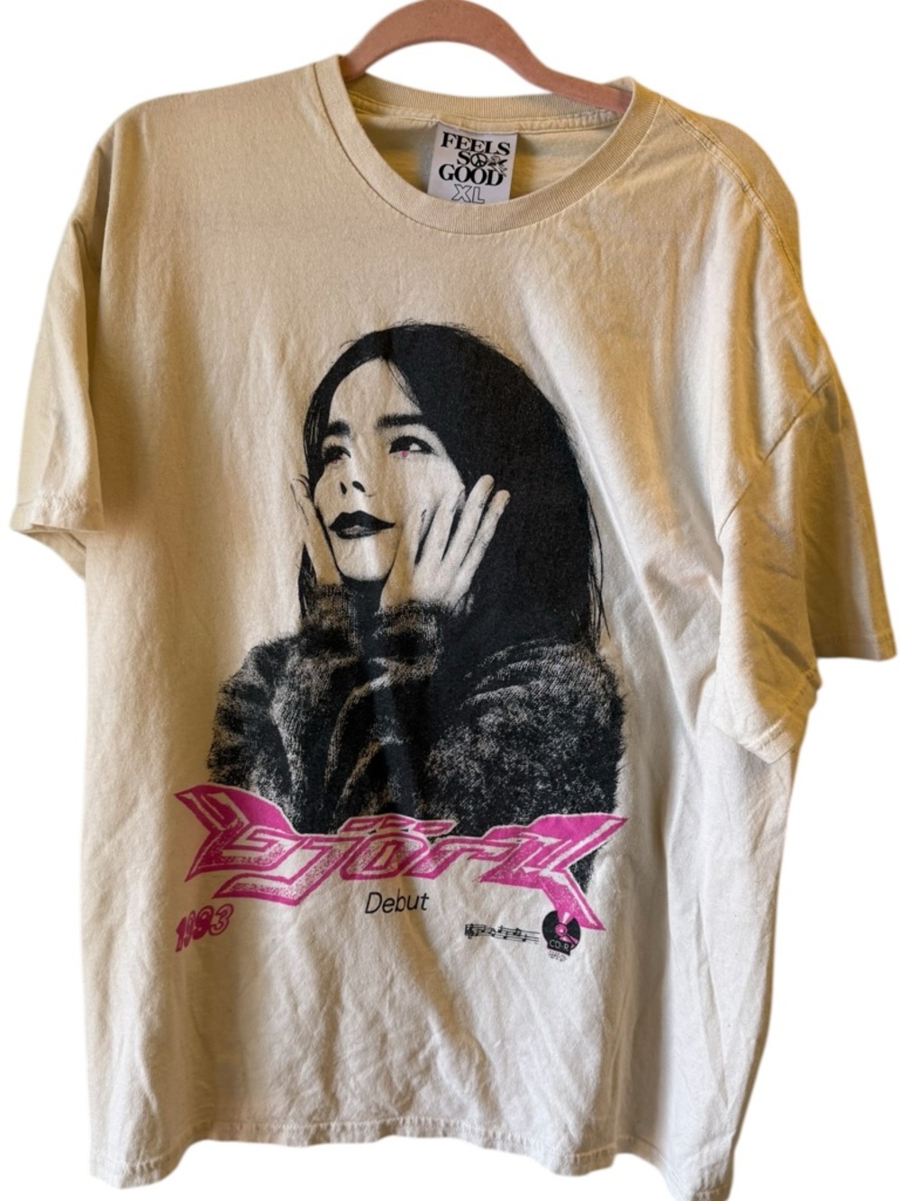 Bjork original Graphic Tee